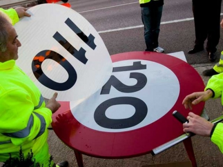 Foto: Adiós 110 km/h: El Gobierno vuelve a subir el límite de velocidad a 120 km/h