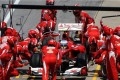 Foto 1 Fernando Alonso cree que pueden haber hasta 4 paradas en boxes foto 1