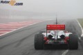 Foto 1 Niebla en la pista para McLaren-Mercedes foto 1