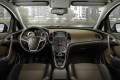 Foto 5 Opel Astra ST 2011, el renovado familiar anuncia el comienzo de sus ventas foto 1