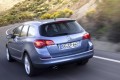 Foto 9 Opel Astra ST 2011, el renovado familiar anuncia el comienzo de sus ventas foto 1