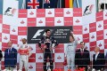 Foto 2 Webber gana en una carrera loca en Silverstone foto 1