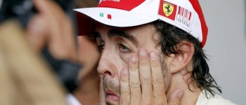 Alonso cree que la carrera en Valencia fue manipulada Alonso cree que la carrera en Valencia fue manipulada
