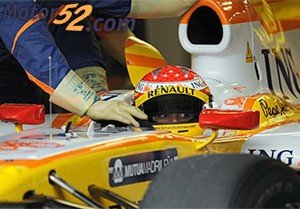 Alonso ilusionado con su R29 Alonso ilusionado con su R29