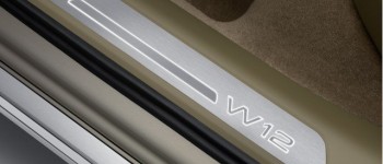 Audi A8 L 2011, megalujo