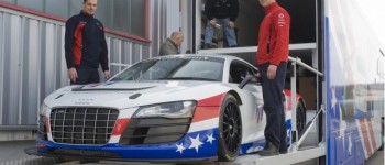 Audi presenta el R8 LMS GT3 de 2010.