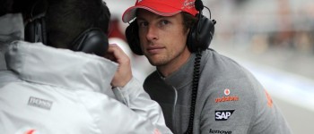 Button se conforma con llegar como tercer mejor equipo a Australia