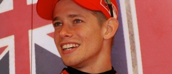 Casey Stoner. Siguen los problemas en su muñeca izquierda