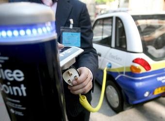 ¿Cómo vemos los españoles el futuro del coche eléctrico? ¿Cómo vemos los españoles el futuro del coche eléctrico?