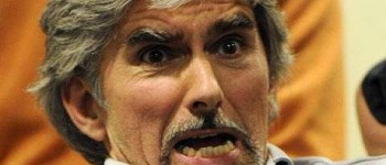 Damon Hill responsabiliza a la FIA