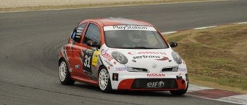 Digna actuación del Nissan Micra ecológico desarrollado en Barcelona. Digna actuación del Nissan Micra ecológico desarrollado en Barcelona.