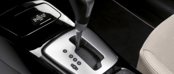 El Renault Laguna 2011 será presentado en París.