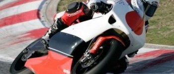 En 250cc, Barberá domina el segundo día de los test de Estoril En 250cc, Barberá domina el segundo día de los test de Estoril