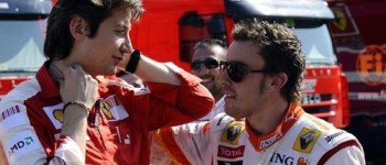 Fernando Alonso piensa en rojo