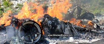 Ferrari 458 Italia destruido por las llamas Ferrari 458 Italia destruido por las llamas