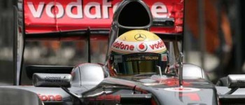 GP de Bahrein: Hamilton comienza fuerte GP de Bahrein: Hamilton comienza fuerte