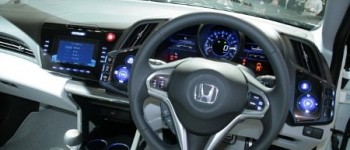 Honda confirma al CR-Z para Europa. Honda confirma al CR-Z para Europa.