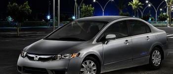Honda reorienta su política en coches ecológicos