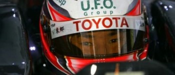 Kobayashi  firma con Sauber