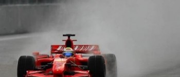 Los pilotos critican los horarios de los GP