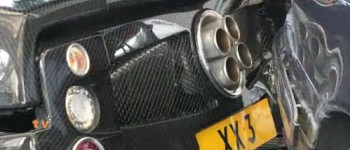 Pagani Zonda F destrozado en Hong Kong. Pagani Zonda F destrozado en Hong Kong.