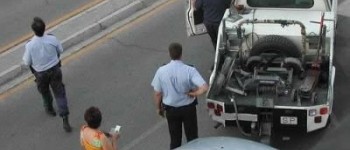 Pamplona avisa con un SMS de que la grúa se lleva el coche Pamplona avisa con un SMS de que la grúa se lleva el coche