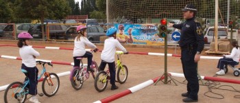 Pequeños formados en seguridad vial Pequeños formados en seguridad vial