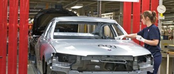 Saab vuelve a poner en marcha su producción.