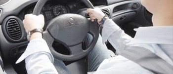 Si eres soltero, el seguro del coche más caro Si eres soltero, el seguro del coche más caro