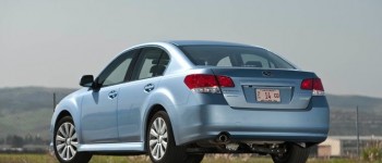 Subaru Legacy 2010, el coche más seguro Subaru Legacy 2010, el coche más seguro