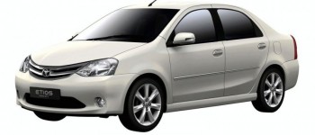 Toyota presentó el Etios en Nueva Delhi. Toyota presentó el Etios en Nueva Delhi.