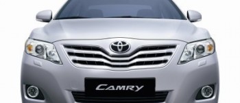 Toyota suspende la venta de ocho modelos por fallas de producción.