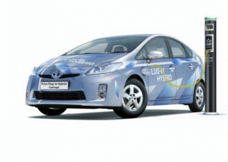 Foto: Prius plug-in y Auris Hybrid concept confirmados para Frankfurt.
