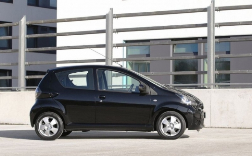 Foto: Toyota presenta el Aigo Black Edition.