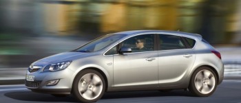 El motor 2.0 CDTI 165 CV se incluye en la gama del Opel Astra Hatchback y ST
