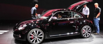 Salón de Frankfurt 2011: el nuevo Volkswagen Beetle rinde tributo a Fender Salón de Frankfurt 2011: el nuevo Volkswagen Beetle rinde tributo a Fender