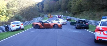 Accidente en Nürburgring involucra ocho automóviles Accidente en Nürburgring involucra ocho automóviles