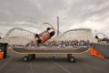 Haciendo acrobacias con un Chevrolet Aveo Foto 1 foto 1