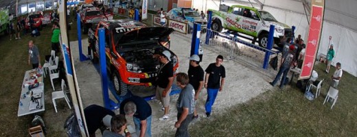 Conoce a los pilotos españoles que participarán del Rally Dakar 2012 Conoce a los pilotos españoles que participarán del Rally Dakar 2012