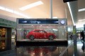 El Volkswagen Beetle se exhibe en el Aeropuerto de Barcelona Foto 3 foto 1