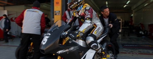 Tests Valencia Moto3/Moto2 pasados por frío. Viñales firma con Repsol Tests Valencia Moto3/Moto2 pasados por frío. Viñales firma con Repsol