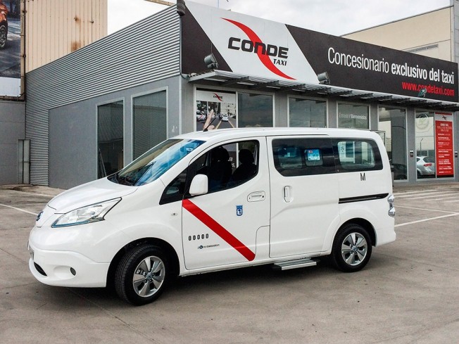 nissan-leaf-primer-taxi-electrico-homolo