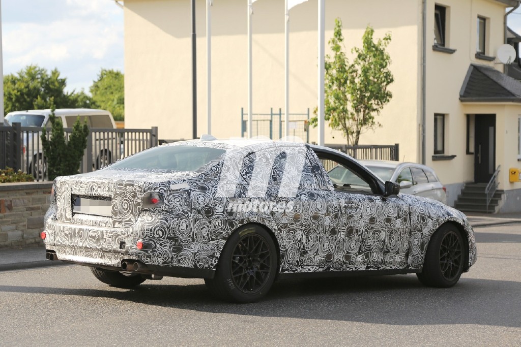 bmw-m5-2016-fotos-espia-201522042_13.jpg