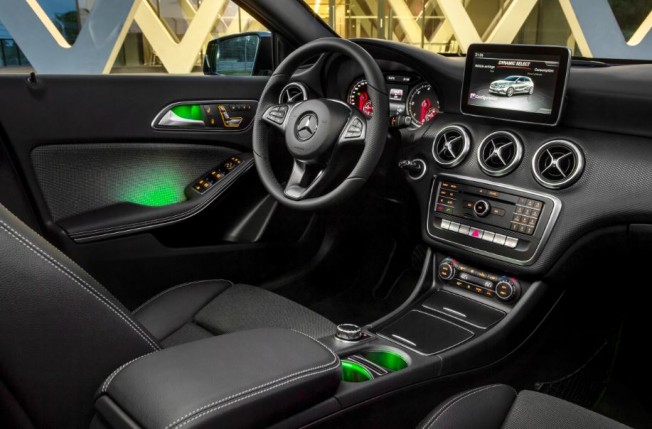 Equipamiento mercedes clase a