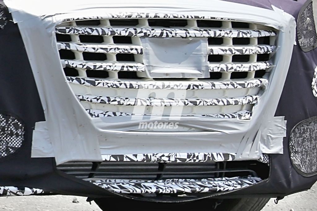 hyundai-genesis-2017-twin-turbo-v6-201522731_6.jpg