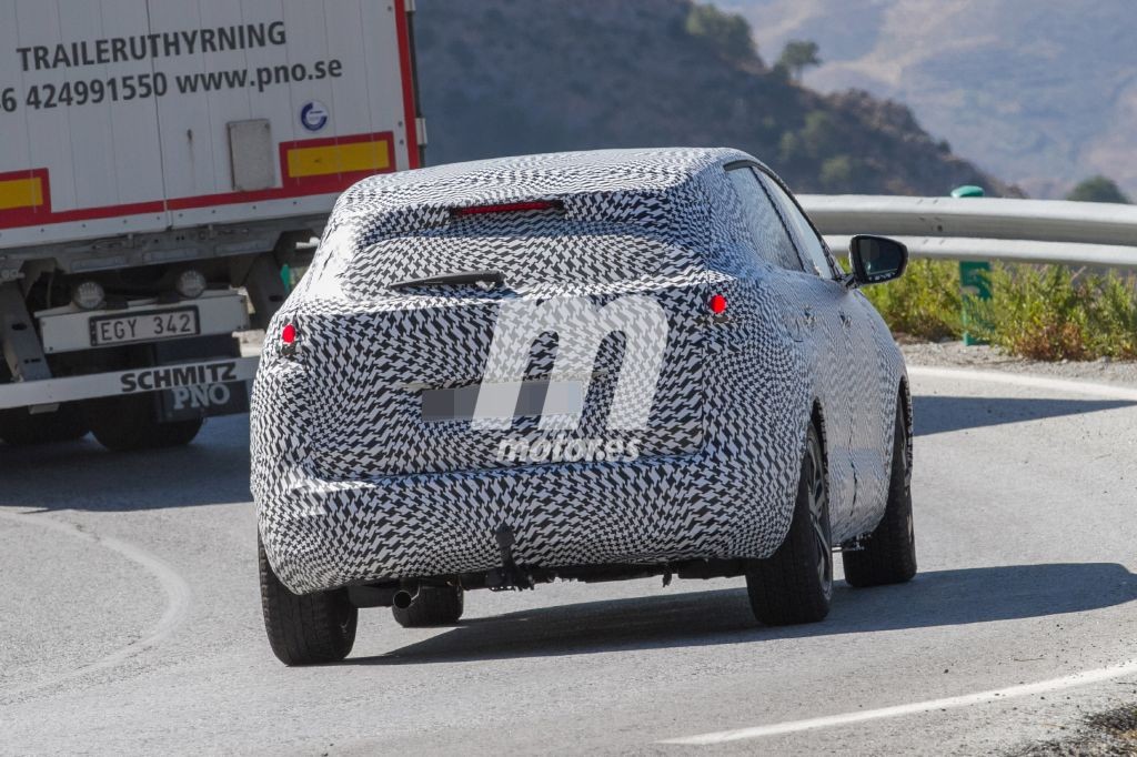 peugeot-3008-2017-prototipo-201522880_10.jpg