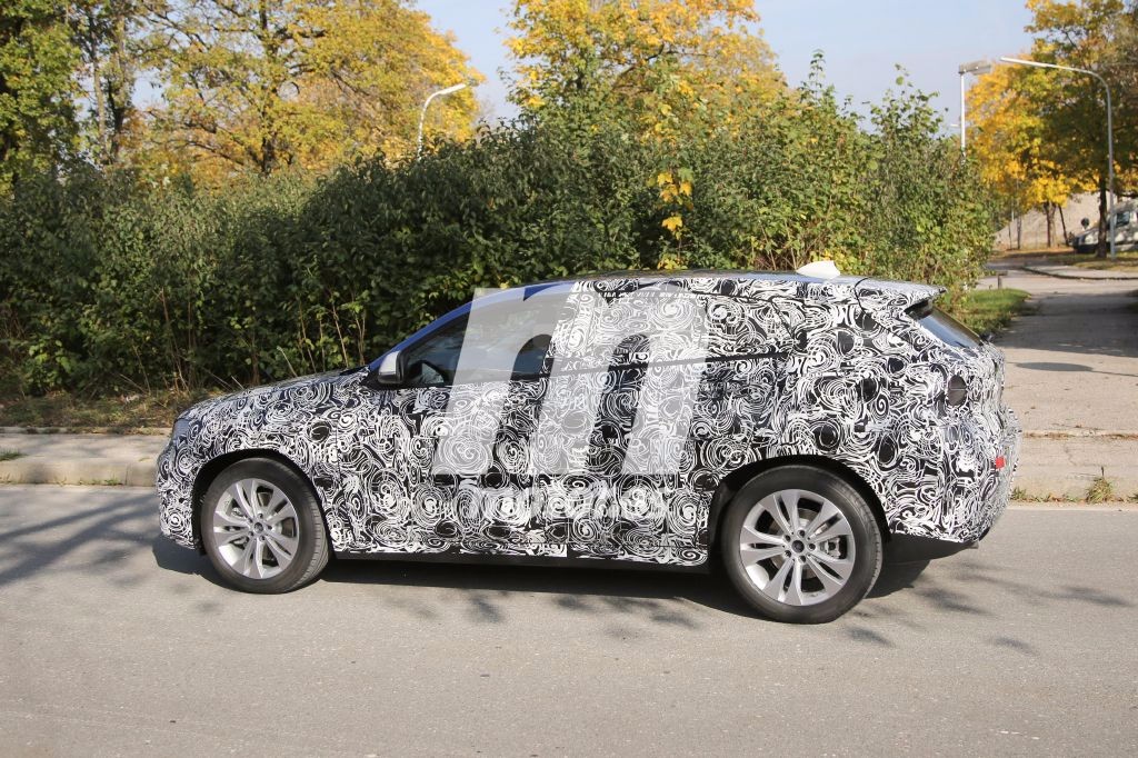 bmw-x2-fotos-espia-201523625_7.jpg