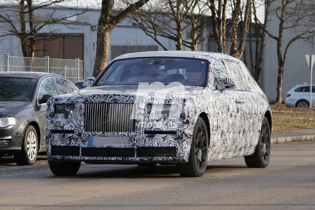 [Imagen: rolls-royce-phantom-2018-201625555_1.jpg]