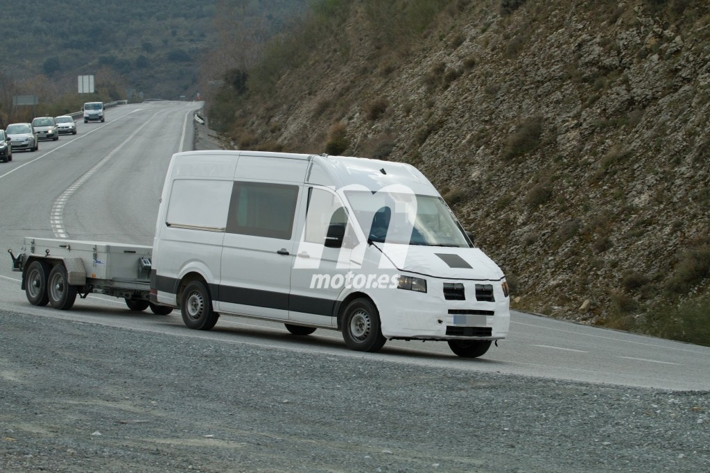 volkswagen-crafter-2017-fotos-espia-201626749_9.jpg