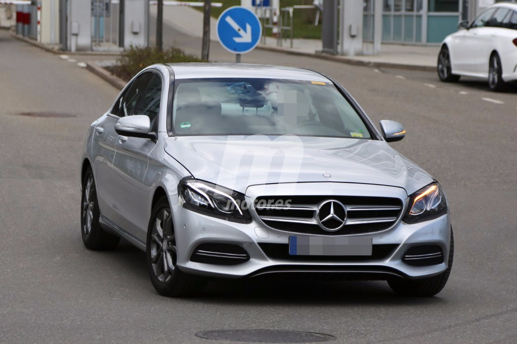 [Imagen: mercedes-benz-clase-c-2017-facelift-201627029_3.jpg]